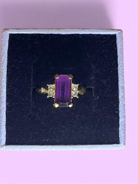 Vintage Avon Ring